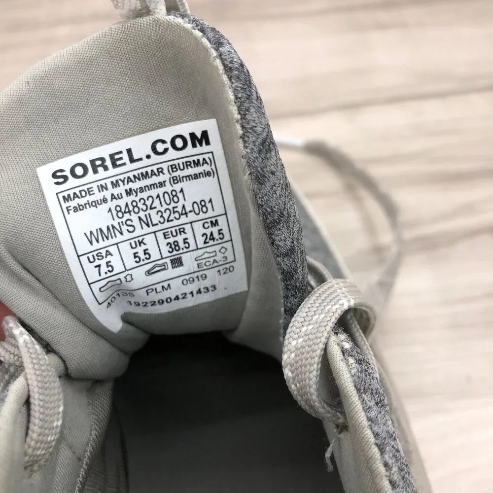 Sorel Sneakers Women's 7.5 Out N About Gray Mesh and Suede Lace Up Shoes